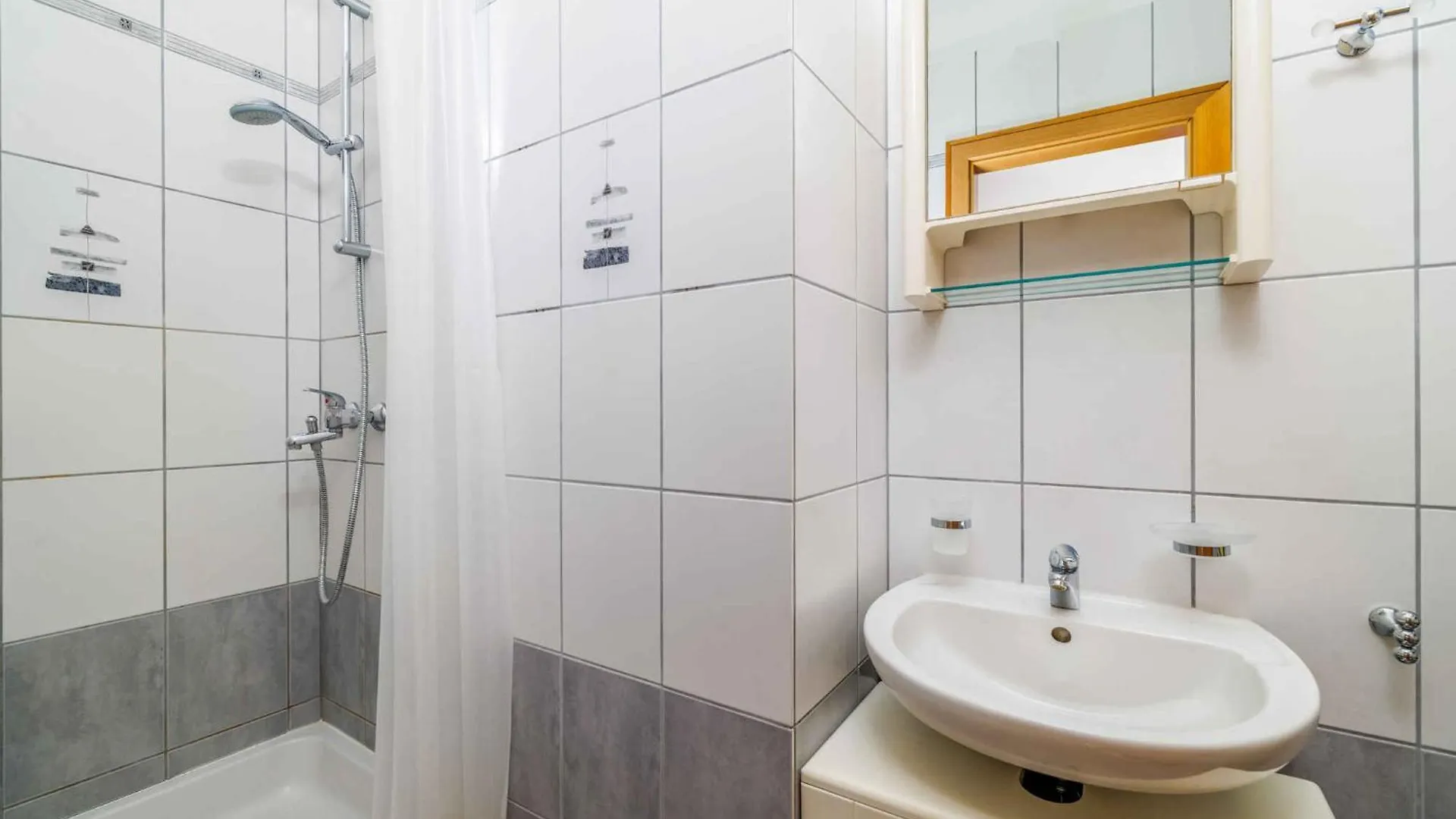 Apartment In Crikvenica 51945