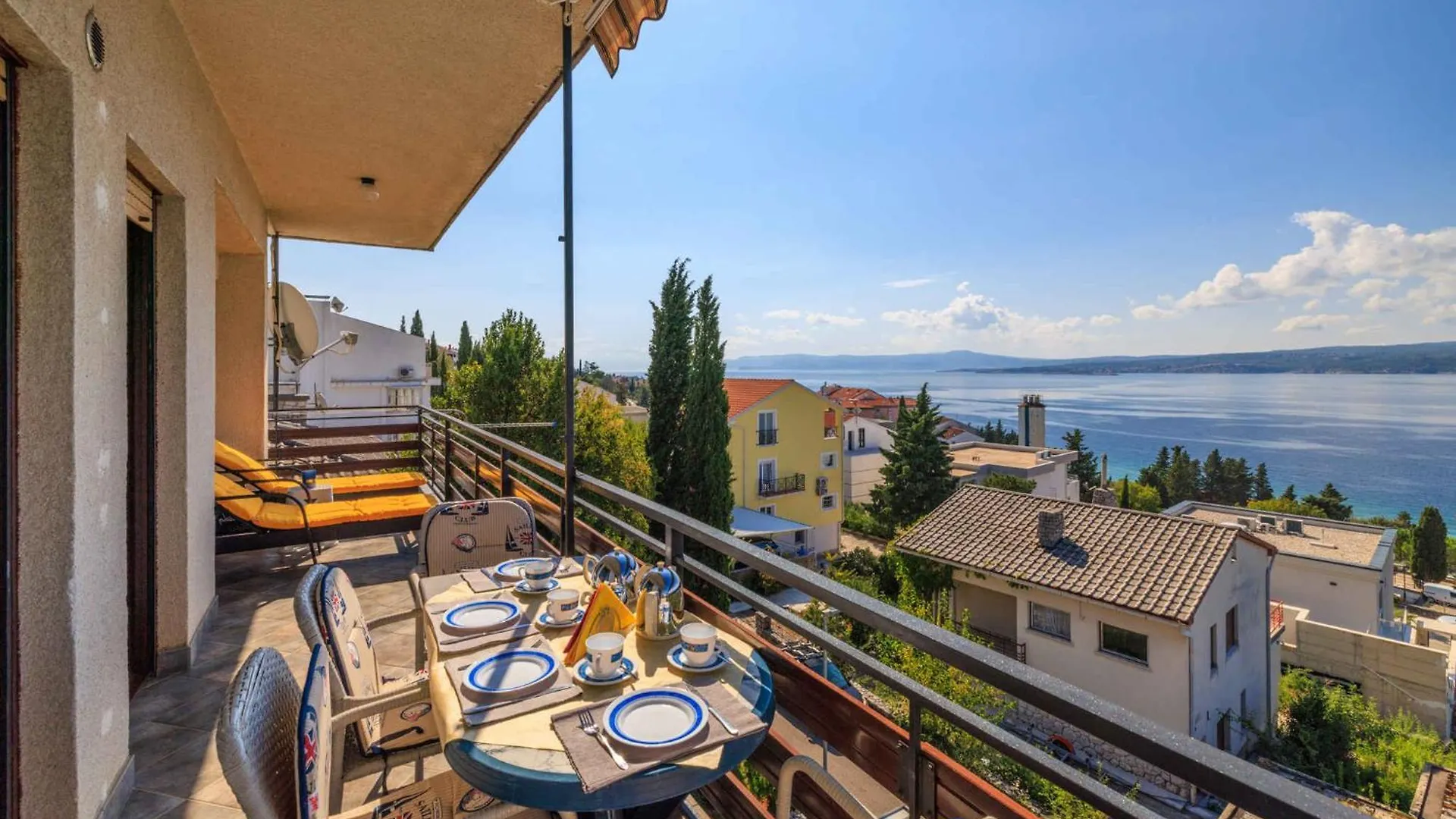 Apartment In Crikvenica 51945
